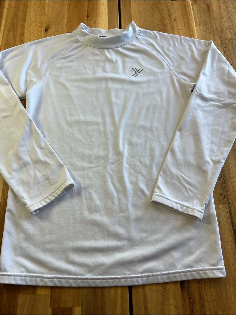 Youper Youth Large White Long Sleeve Performance Rash Guard Athletic Shirt